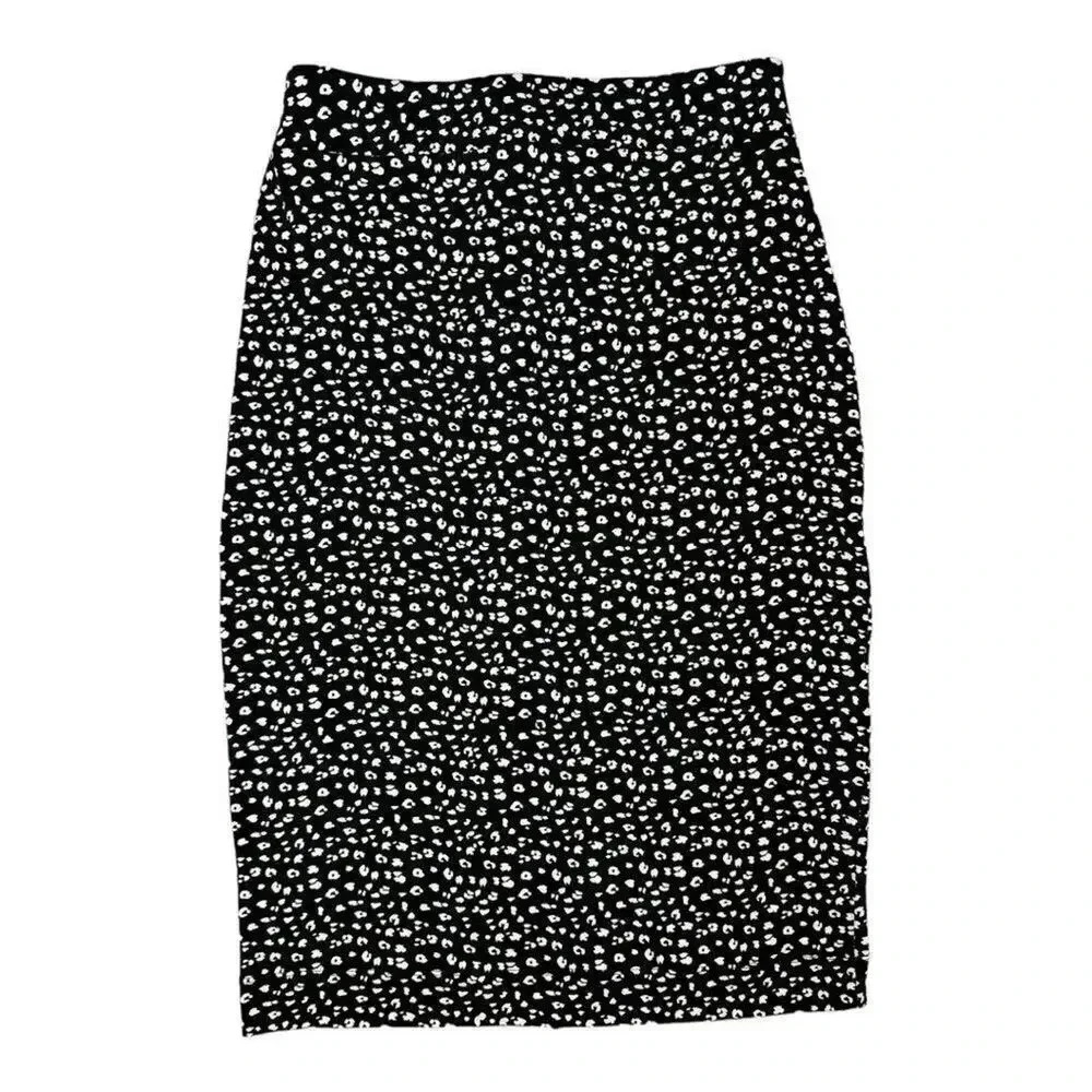 WHITE HOUSE BLACK MARKET Size XS Confetti Animal Print Pull-On Pencil Skirt